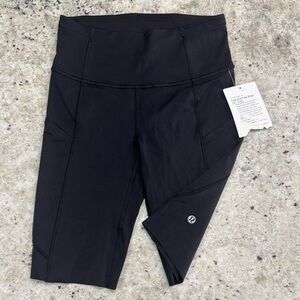 NWT Lululemon 10” Black Bike Shorts Sz 4 Workout